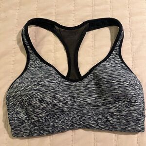 LULULEMON sports bra sz 4